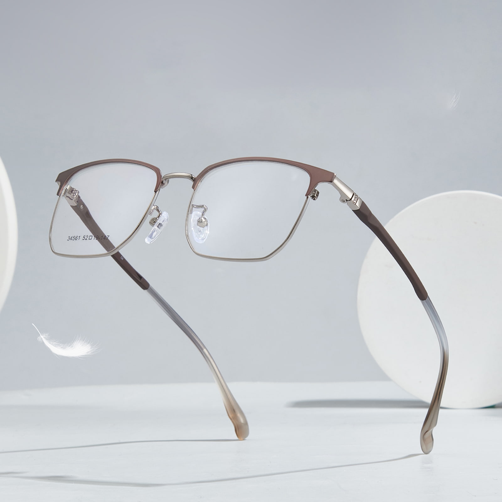 34561 Gafas de aleación de patillas de silicona para caballero de negocios