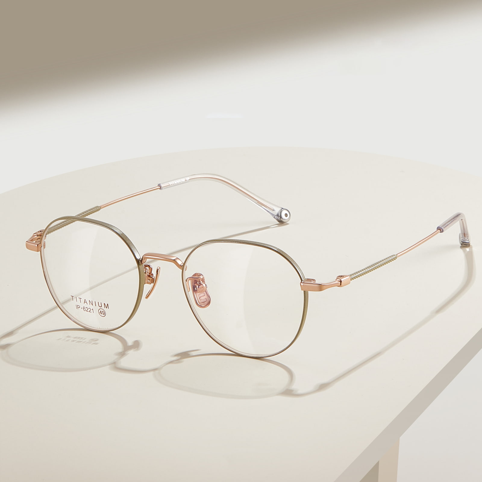 6221 Gafas de titanio puro no oxidadas, suaves y compactas