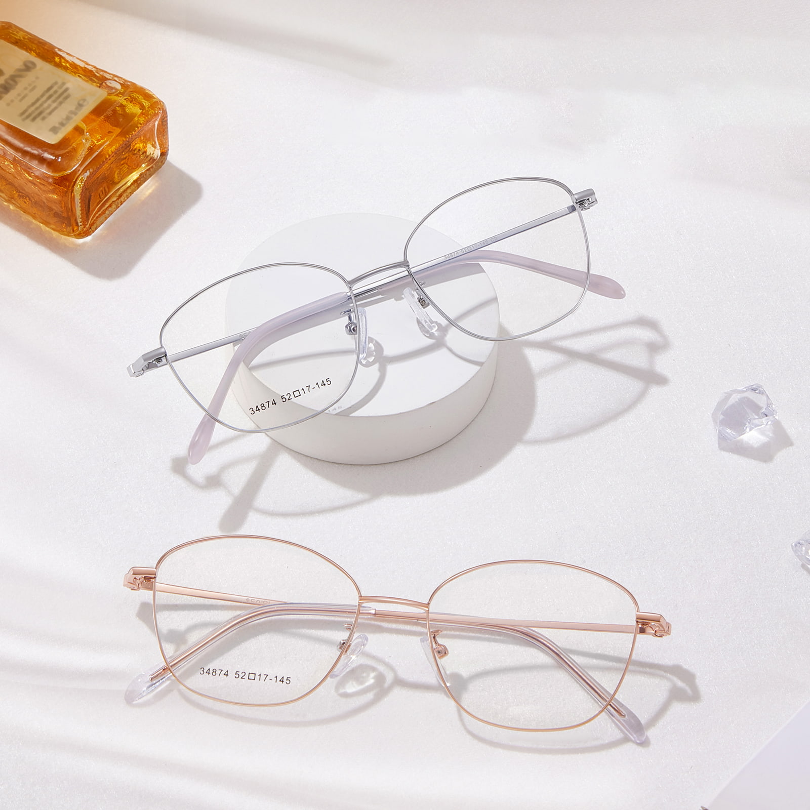 34874 Gafas retro de aleación con montura fina