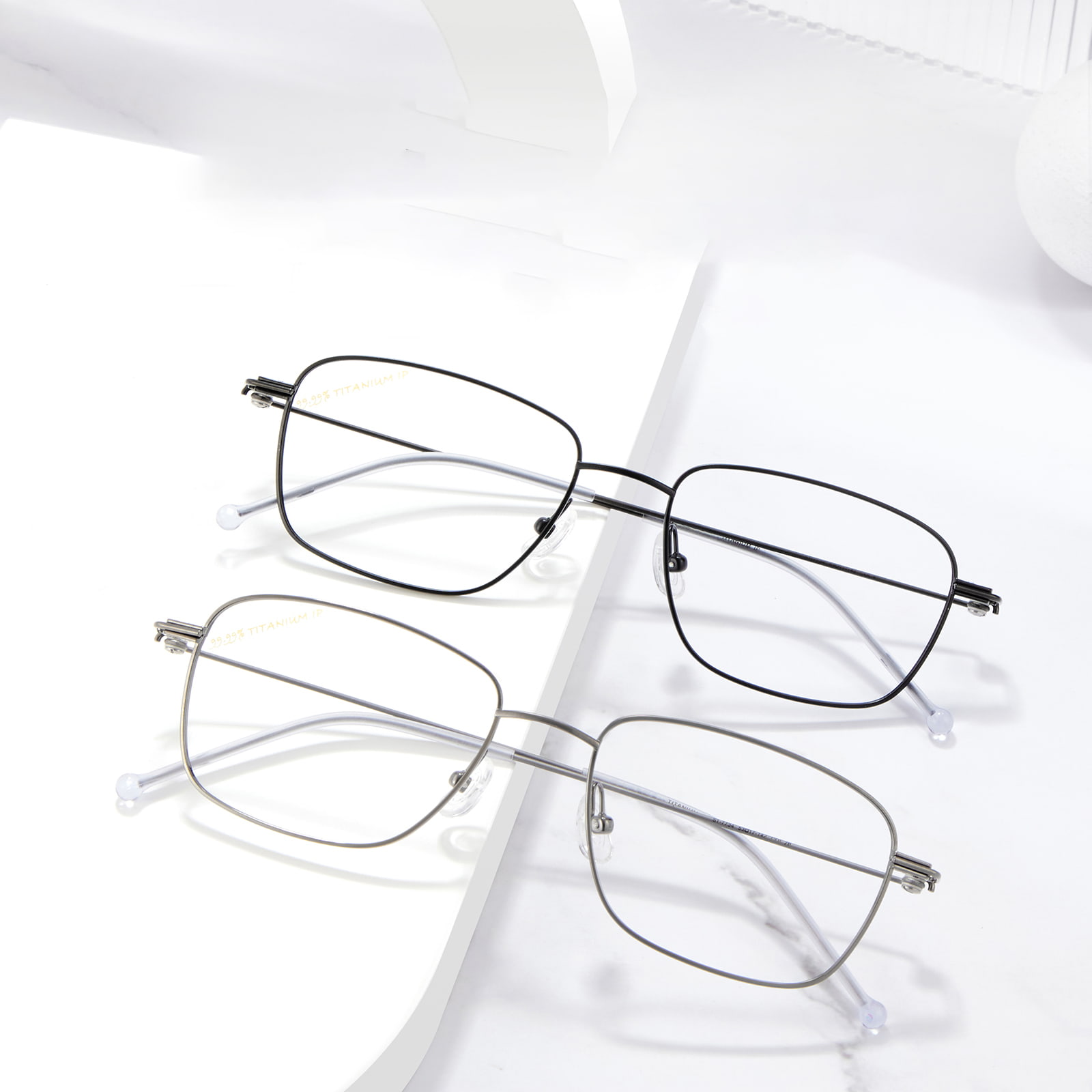 7734 Gafas de titanio puro con montura cuadrada ultraligeras