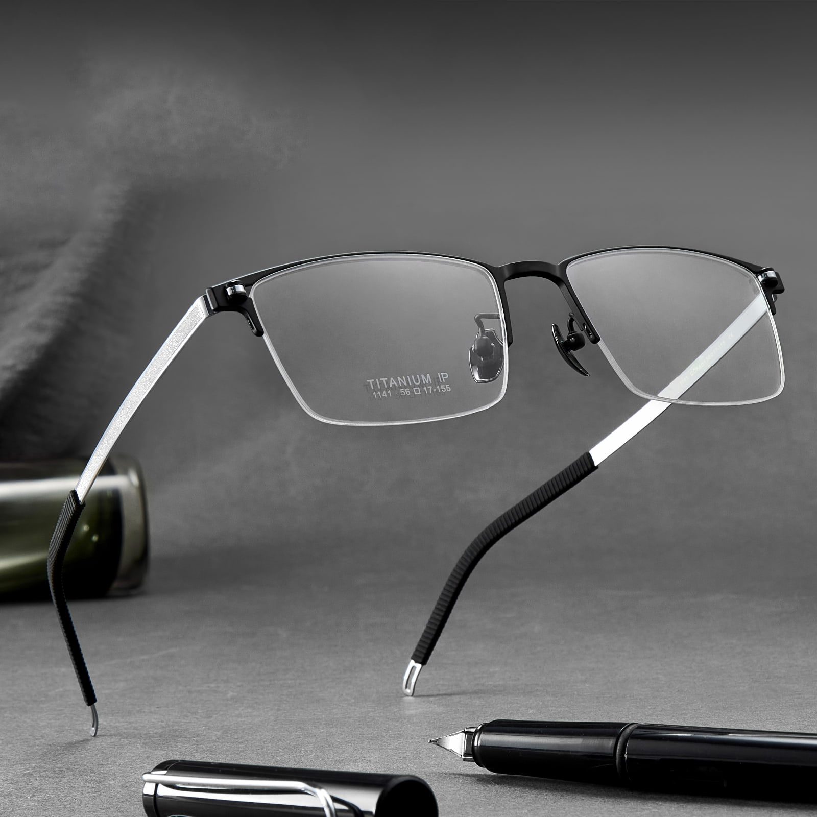 1141 Gafas de titanio puro sin pintar con media montura cepillada