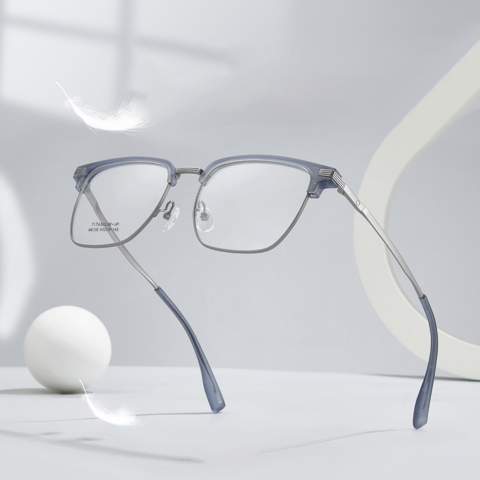 M6138 Gafas de titanio β con relieve estables y resistentes a la corrosión